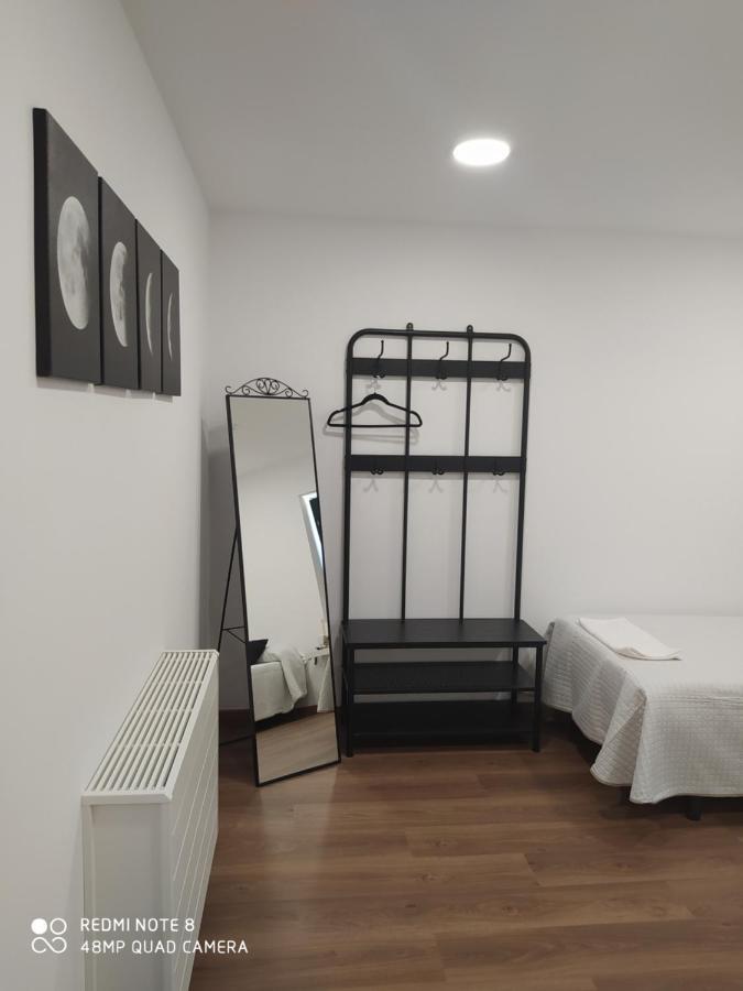 Huellas Albergue-Turistico Portomarin Dış mekan fotoğraf