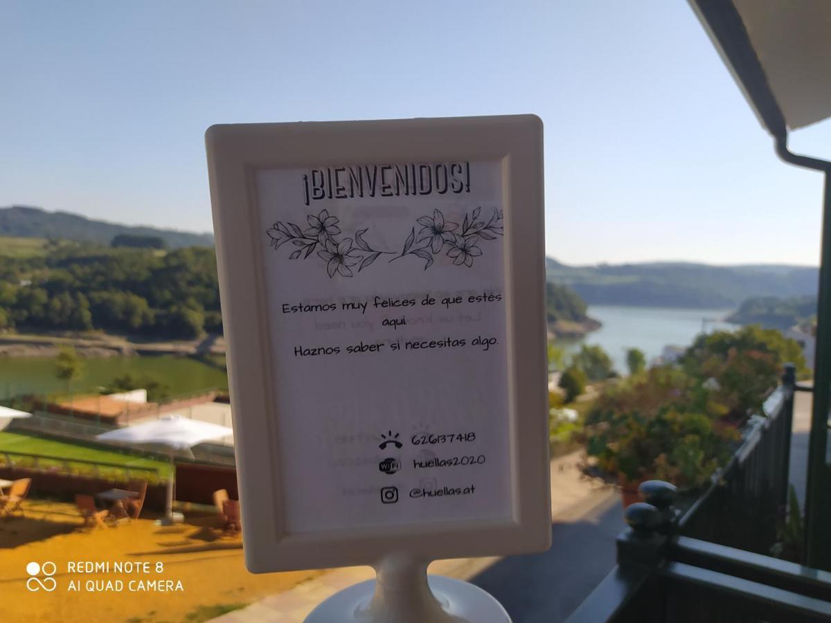 Huellas Albergue-Turistico Portomarin Dış mekan fotoğraf